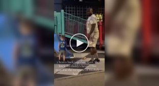 Трогательная сцена: мальчик играет с мужчиной, которому пересадили сердце его отца