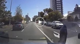 Машину купив, але їздити поки не навчився