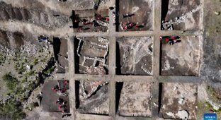 A walled city, which is over 600 years old, was excavated in China (3 photos)