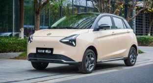 Sales of an electric car for $8 thousand began in China (10 photos)