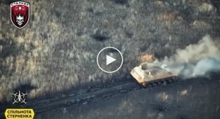 Ukrainian FPV drones attack Russian equipment and infantry in the Zaporozhye region