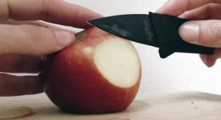 Можно смотреть вечно: 15 залипательных гифок, на которых просто режут вещи (16 гифок)