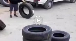 Понеділок у кожного починається по своєму