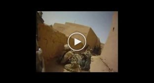 Камера на шлеме американского военного. Афганистан