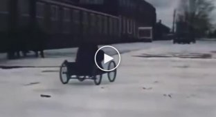 Генри Форд за рулем своего первого автомобиля