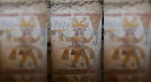 1400-year-old fresco with two-headed men discovered in Peru (9 photos)
