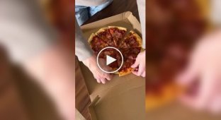 Как компактно сложить коробку с пиццей