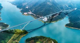 An important milestone in bridge construction: another record in China! (6 photos)