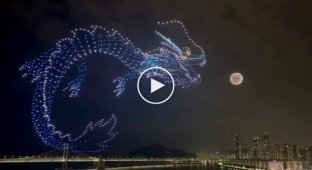 Это не графика, а ежегодное новогоднее шоу дронов в Пусане