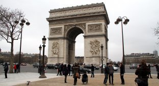 Париж: Триумфальная арка (20 фото)