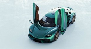 Koenigsegg поделилась подробностями о новом 4-местном гиперкаре Gemera мощностью до 2300 л.с. (9 фото)