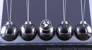 Interesting trick with Newton's pendulum. I'm sure not everyone has tried this