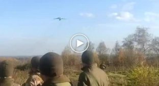 Украинский военно-транспортный самолет Ил-76. Дата и место неизвестно