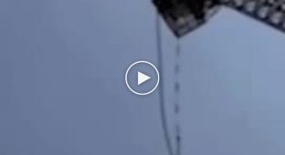 Tourist falls off bungee in Thailand