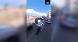 Lane-splitting comes with risks