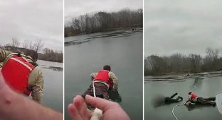 A selfless man saved two fishermen and a dog (6 photos + 1 video)