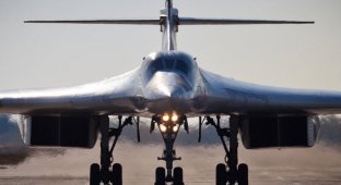 Стратегические бомбардировщики на авиабазе в Энгельсе. (34 фото)