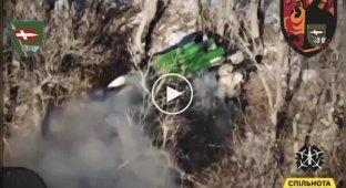 A kamikaze drone hits an enemy BUK air defense system in the Kupyansk direction