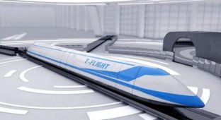 In China, trains are testing "floating in a vacuum" trains - this is the answer to Elon Musk (2 photos)