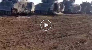 Українські БМП M2A2 Bradley ODS-SA на одному з полігонів в Україні