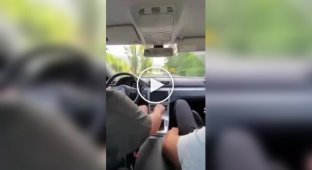 Craftsmen have invented a device that replaces the usual sound of a car with any other one.