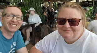 Пара прилетела на Канары отмечать годовщину свадьбы, но стала жертвой клопов (6 фото)