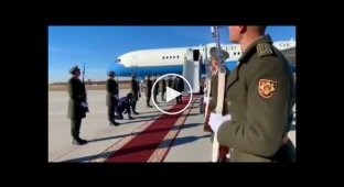 В Киев прилетел министр обороны США Ллойд Остин
