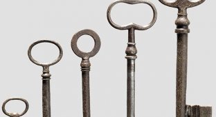 Antique keys (18 photos)
