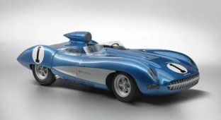 Унікальний гоночний Corvette із 1950-х хочуть продати за 7 млн ​​доларів (20 фото)