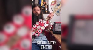 Гитара из пивных банок