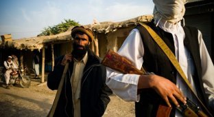 Боевики Талибана в провинции Баглан в Афганистане (11 фото)