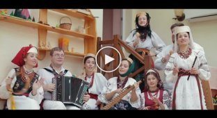 Смешной и забаавный украинский кавер на известную песню Despacito