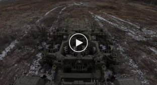 Ukrainian tank with a TMT-K mine roller in the Luhansk region