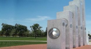 How the American War Memorial in Arizona is connected to ancient observatories (4 photos)