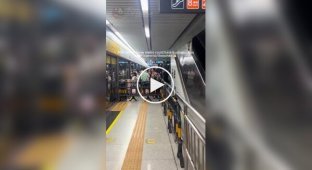 Вагон бізнес-класу в китайському метро