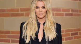 Khloe Kardashian showed what the utility room looks like in her house (4 photos + video)