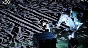 Японцы испытали робота с руками для работы на Луне