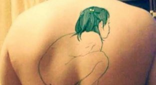 Странные татуировки (30 фото)