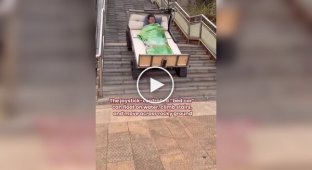 Man created an all-terrain bed