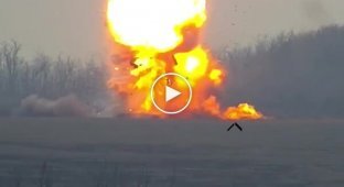 Detonation of enemy tank ammunition in the Zaporozhye direction