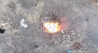An enemy anti-tank missile launches an unauthorized missile after being hit by a Ukrainian drone