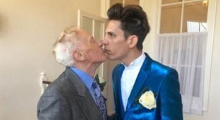79-летний священник-гей вернулся к изменившему ему 24-летнему мужу (3 фото)