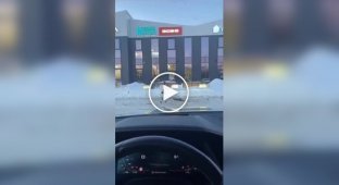 Повстання роботів відкладається