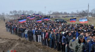 Как крепостных "ДНР" "добровольно" на мобилизацию сгоняли