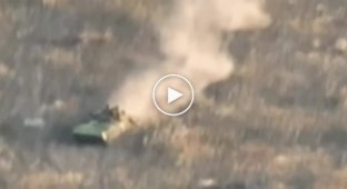 Collision of a Russian BMP-2M "Berezhok" into a mine in the Zaporozhye direction