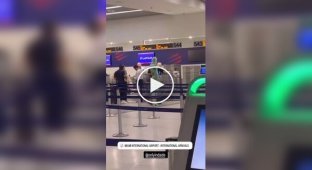 A man put on a show at the Miami airport