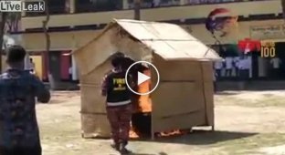 Пожарная бригада не успела потушить пожар во время показательного выступления
