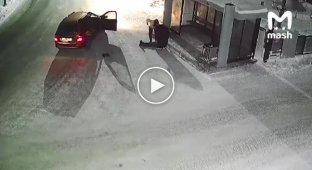 У Сургуті водій таксі залишила п'яного пасажира на вулиці у 20-градусний мороз