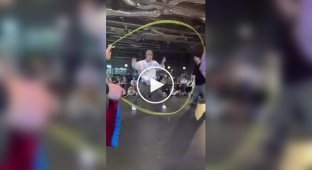 Spectacular guy dance