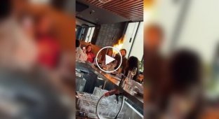 The fire show in the restaurant didn't go according to plan